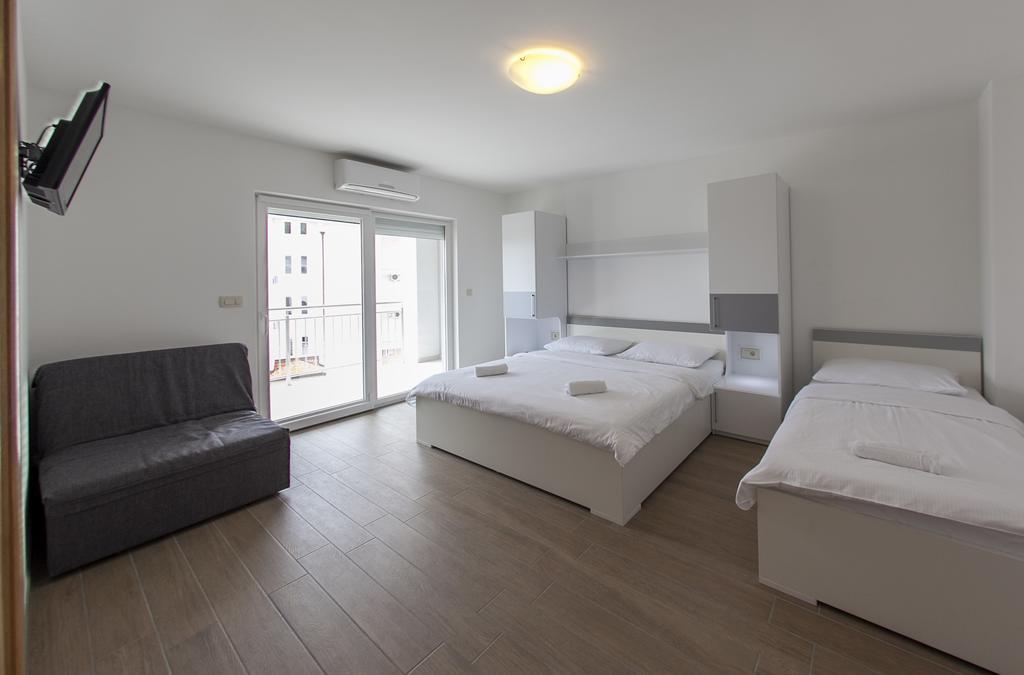 Apartments Villa Klara Baska Voda Ngoại thất bức ảnh